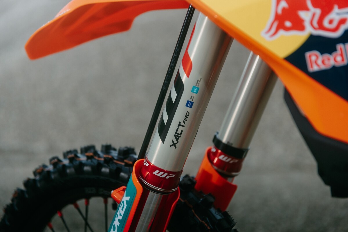 KTM presenta le nuove SX-F Factory Edition 2026